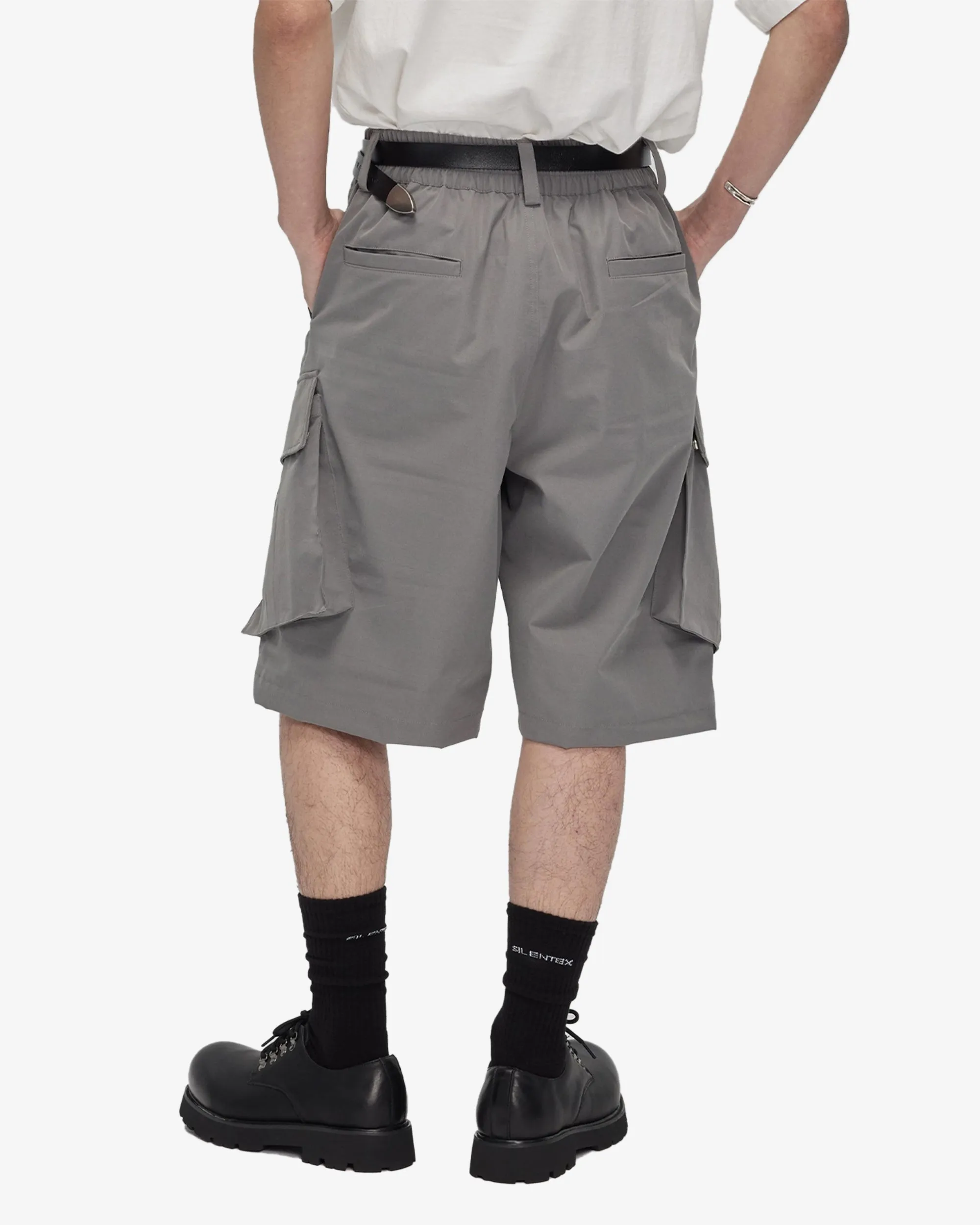 Anti Wrinkle Mid-Rise Cargo Shorts