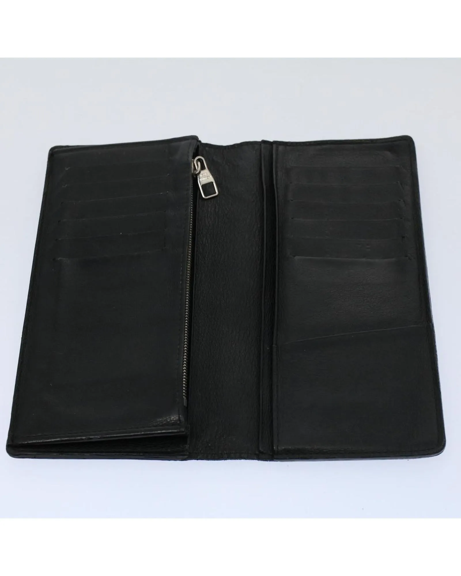 Bifold Wallet in Taurillon Leather - Noir