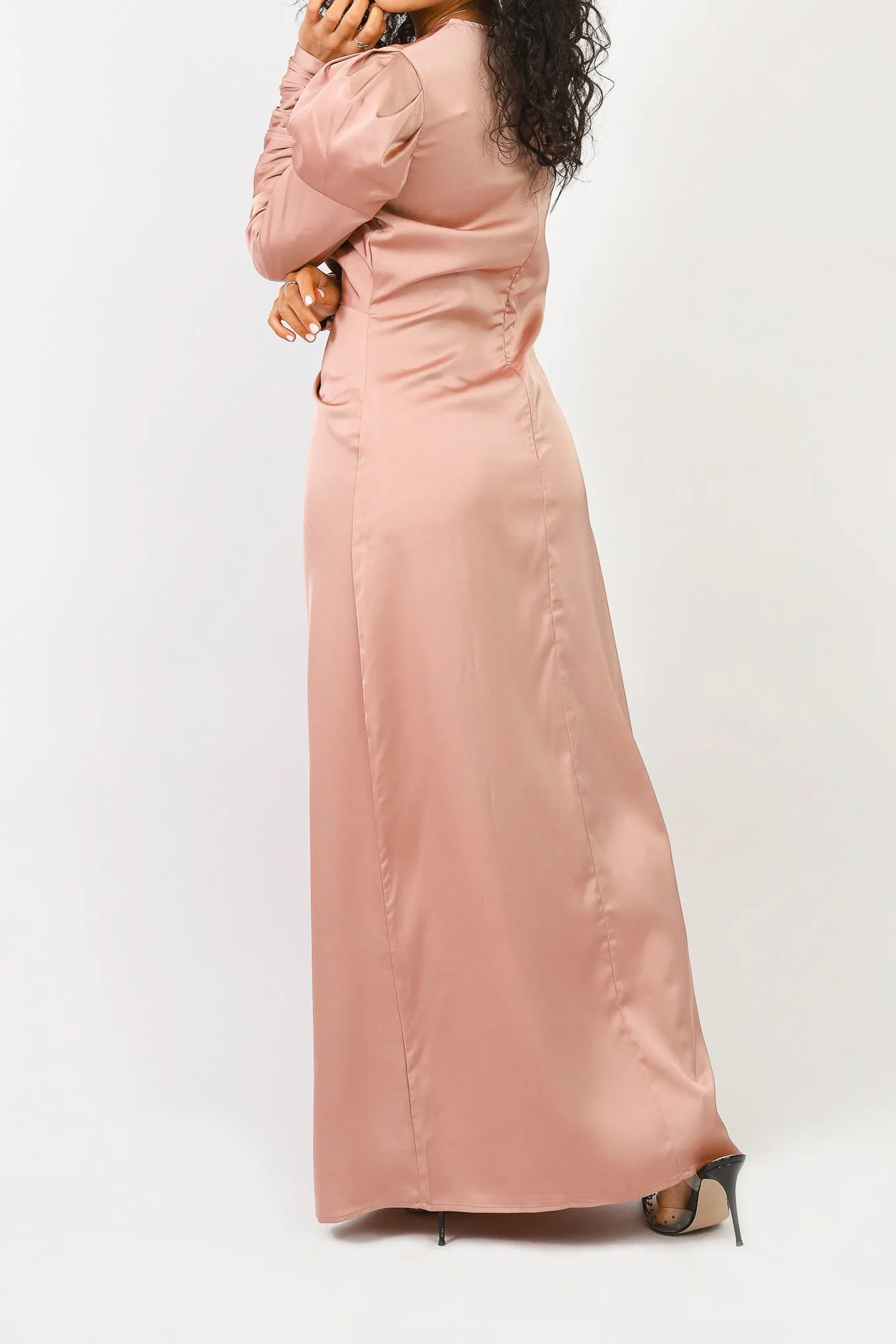 Billow Detailed Maxi Dress