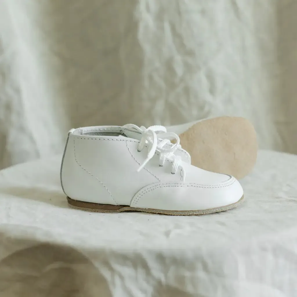 Finley Oxford - White