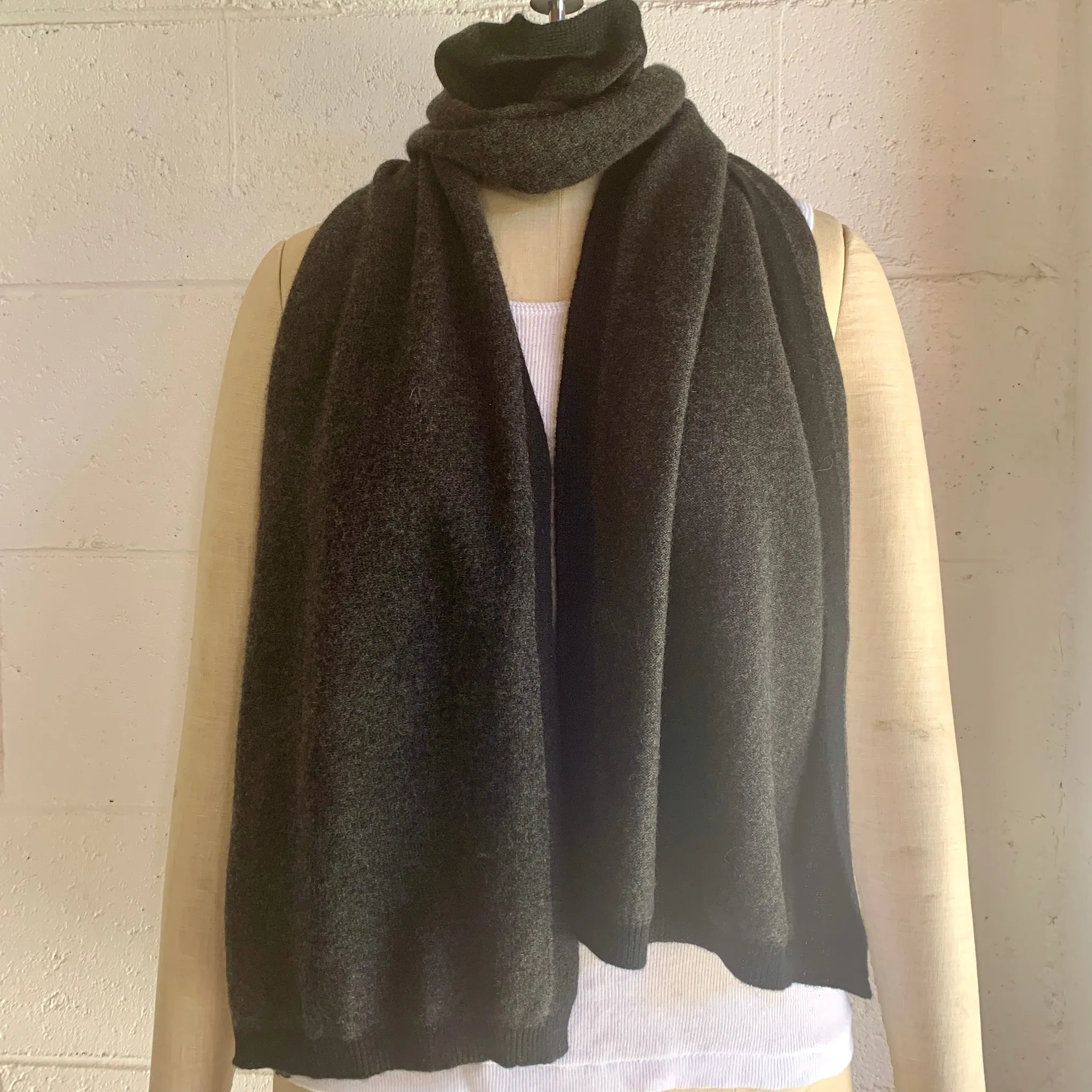 I'm WRAPPED 100% Pure Cashmere Border Scarf, Pressed Metal Grey