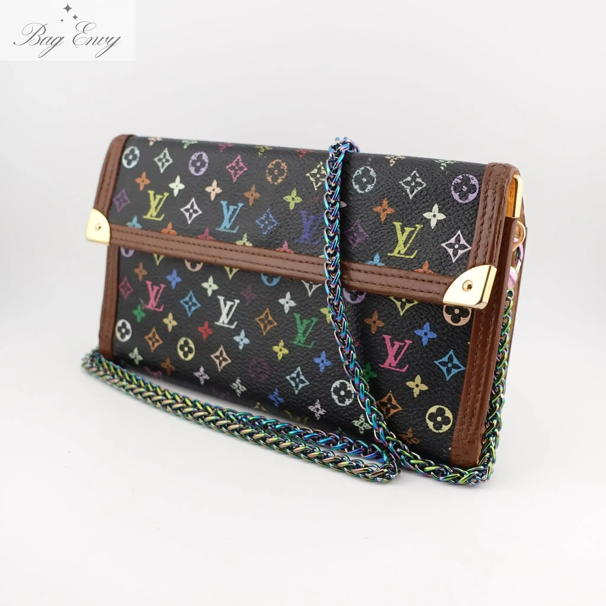 LOUIS VUITTON Multicolor Monogram International Wallet On Chain