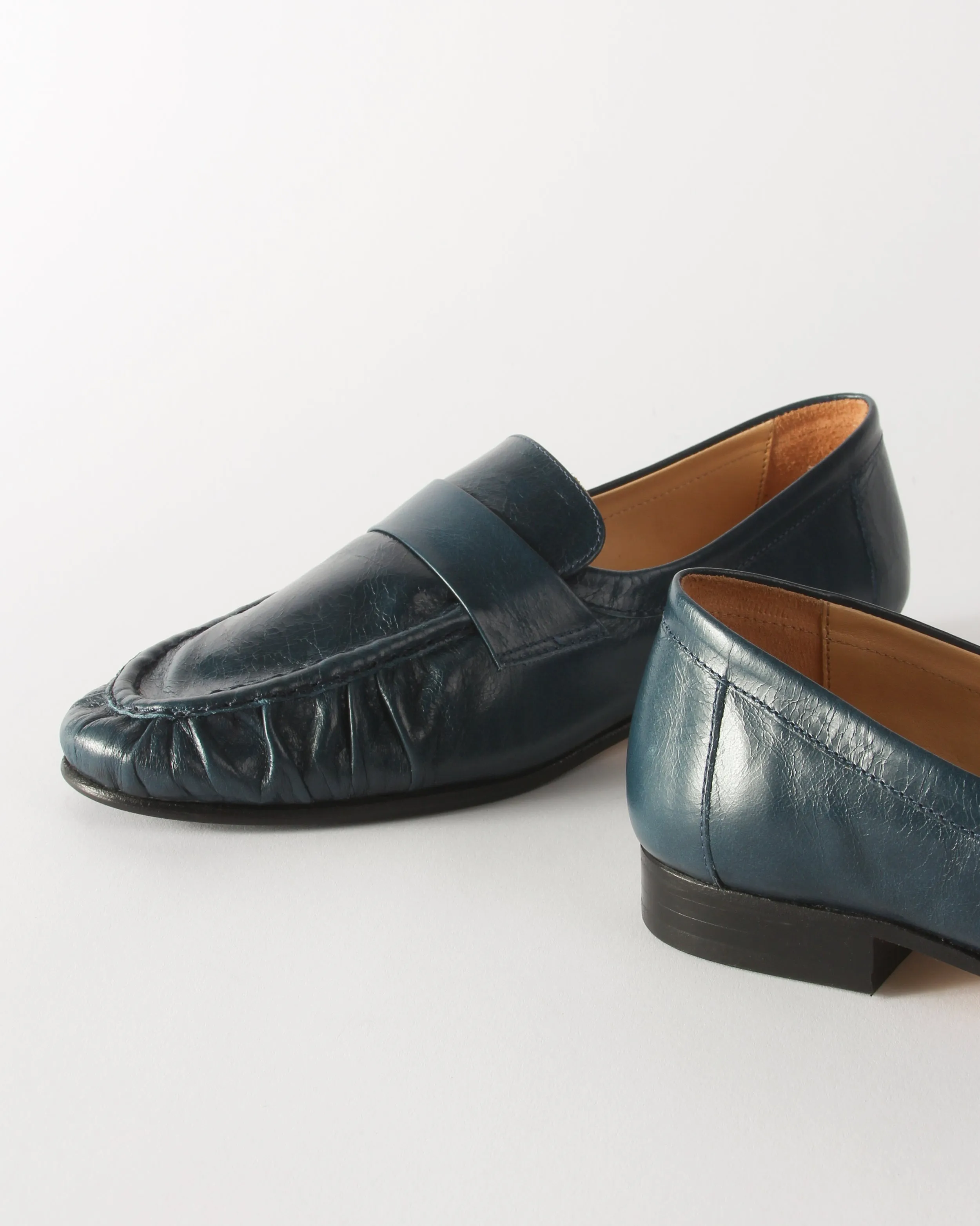 Ruched Loafer Leather Petroleo