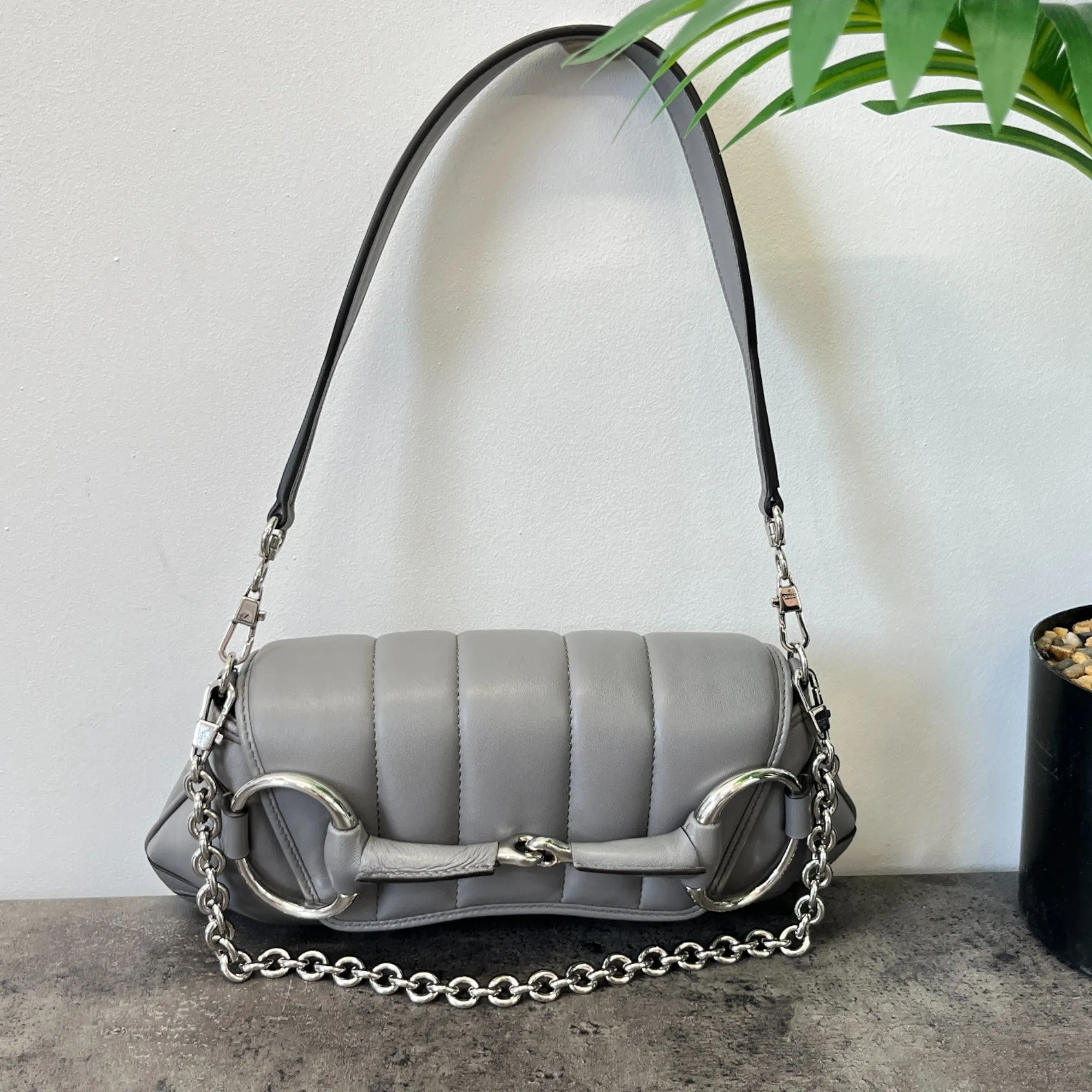 Women's Horsebit Chain Small Handbag Grey